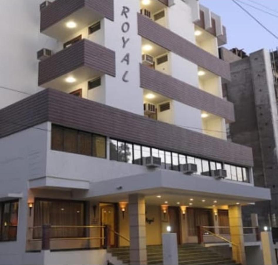 Hotel Royal Vadodara Exterior photo